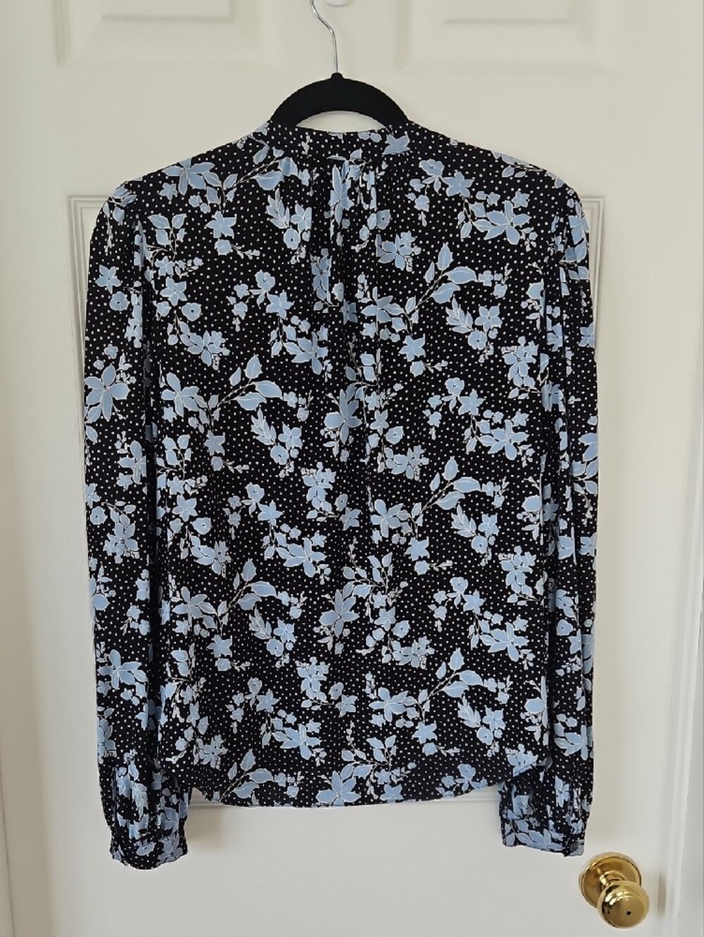 Veronica Beard SILK Black & Light Blue Floral Long-Sleeve Blouse - Picture 5 of 10